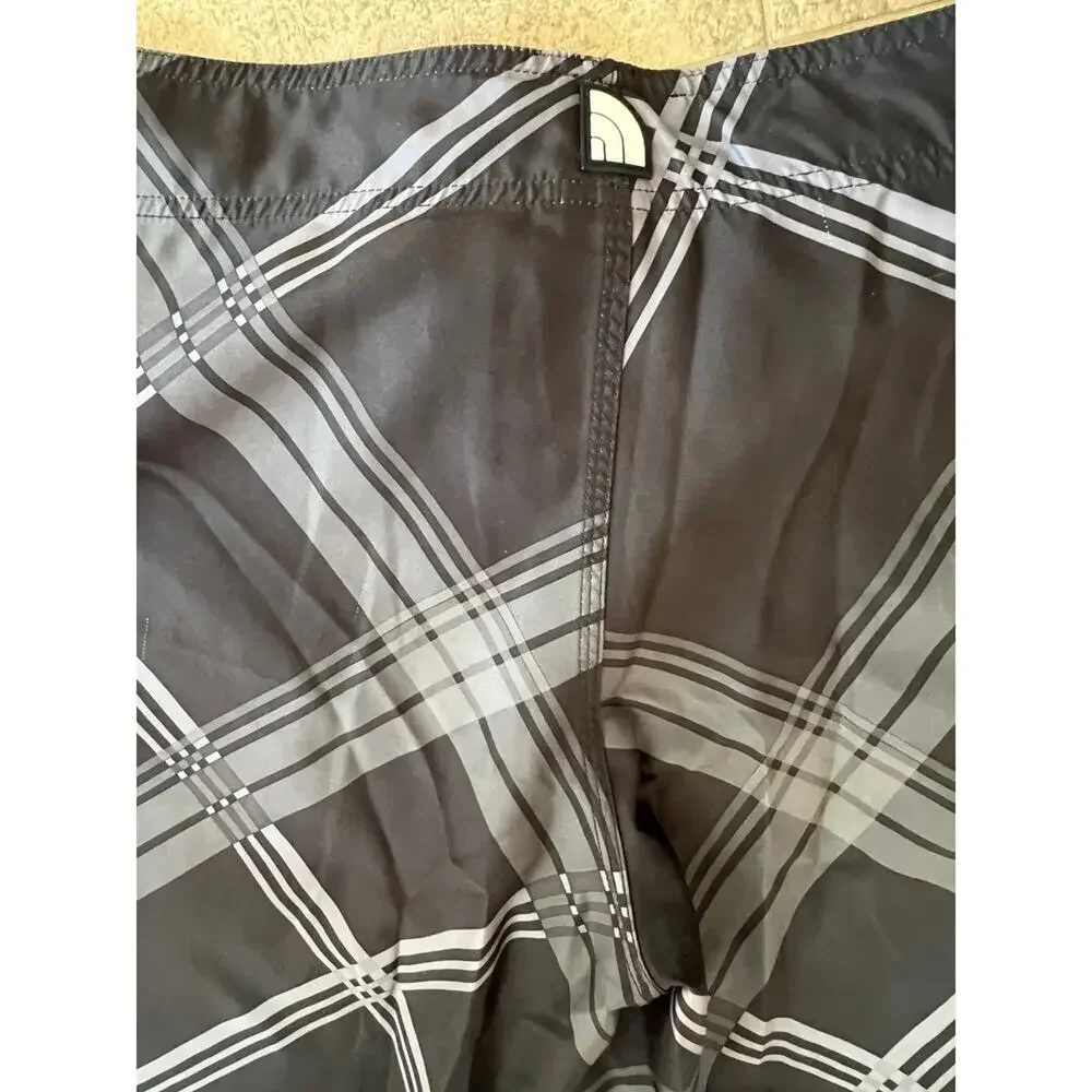 The North Face Black Gray Print Swimwear Board Shorts, Men's 36